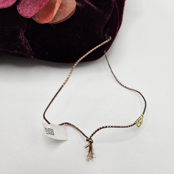 NEW VINTAGE Elf Head Tassel Bottom Red & Gold Christmas Ornament Decoration - Picture 5 of 5